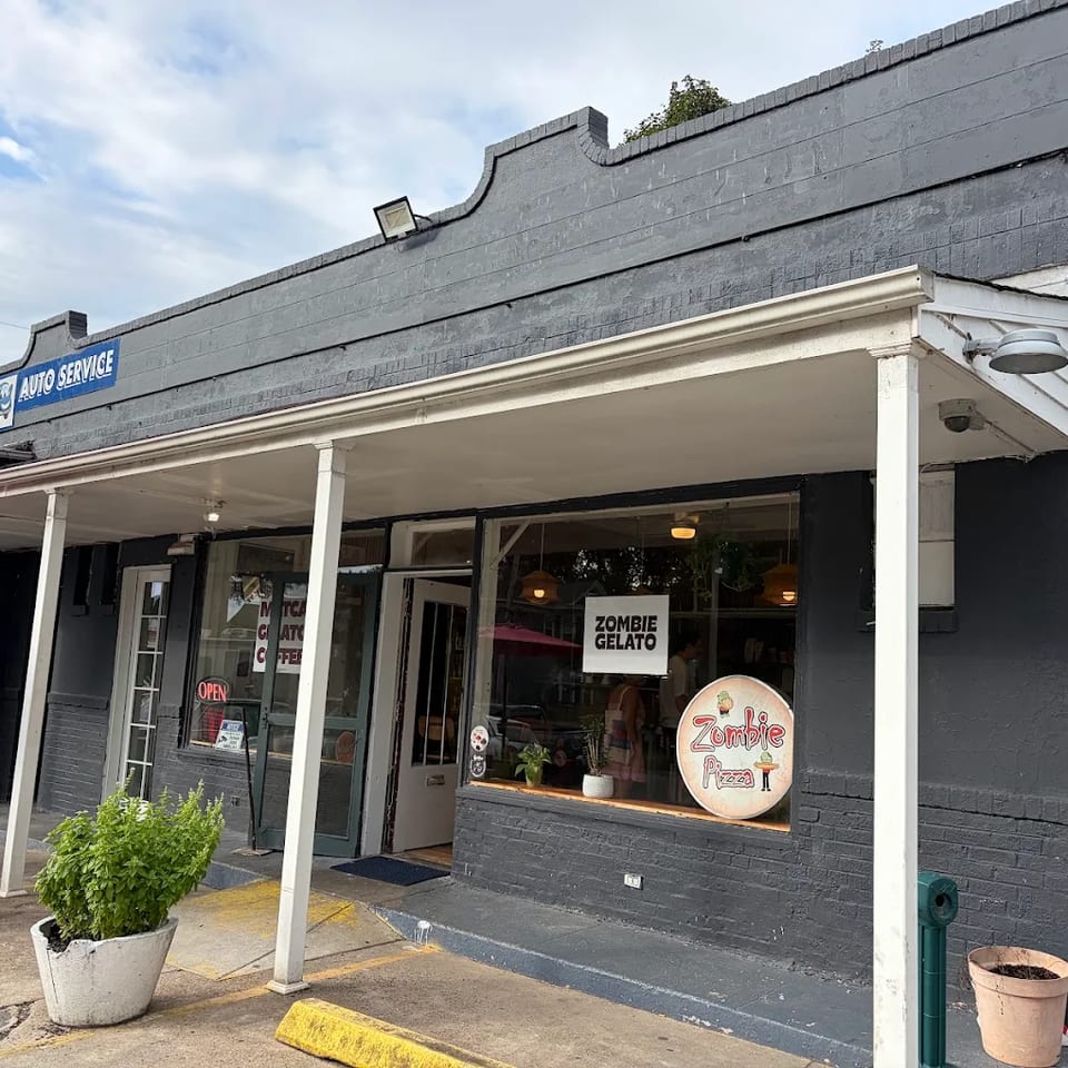 Zombie Pizza and Bliss Cafe storefront