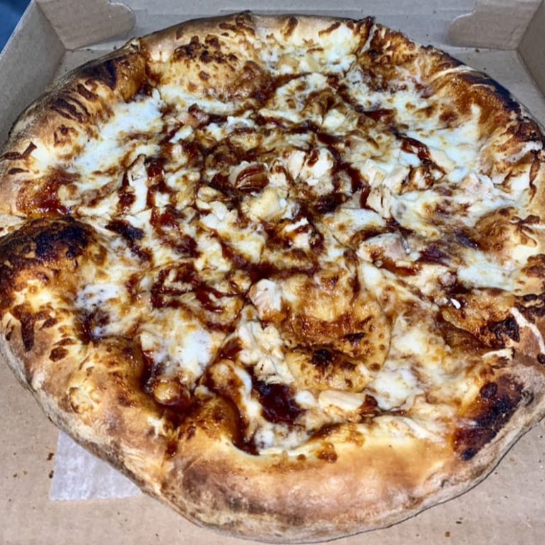 BBQ Chicken Pizza Delight