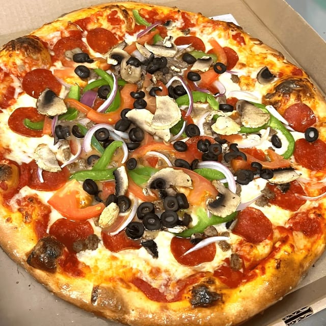 Garden Pizza.